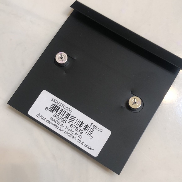 Coach Polished Silver Tone Signature C Disc Stud Earrings NWT - Picture 9 of 12